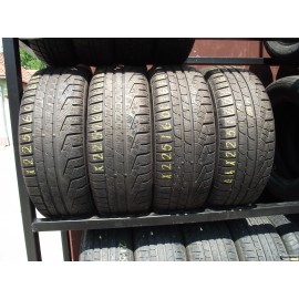 PIRELLI SOTOZERO 225/60/16 4BUC IARNA 